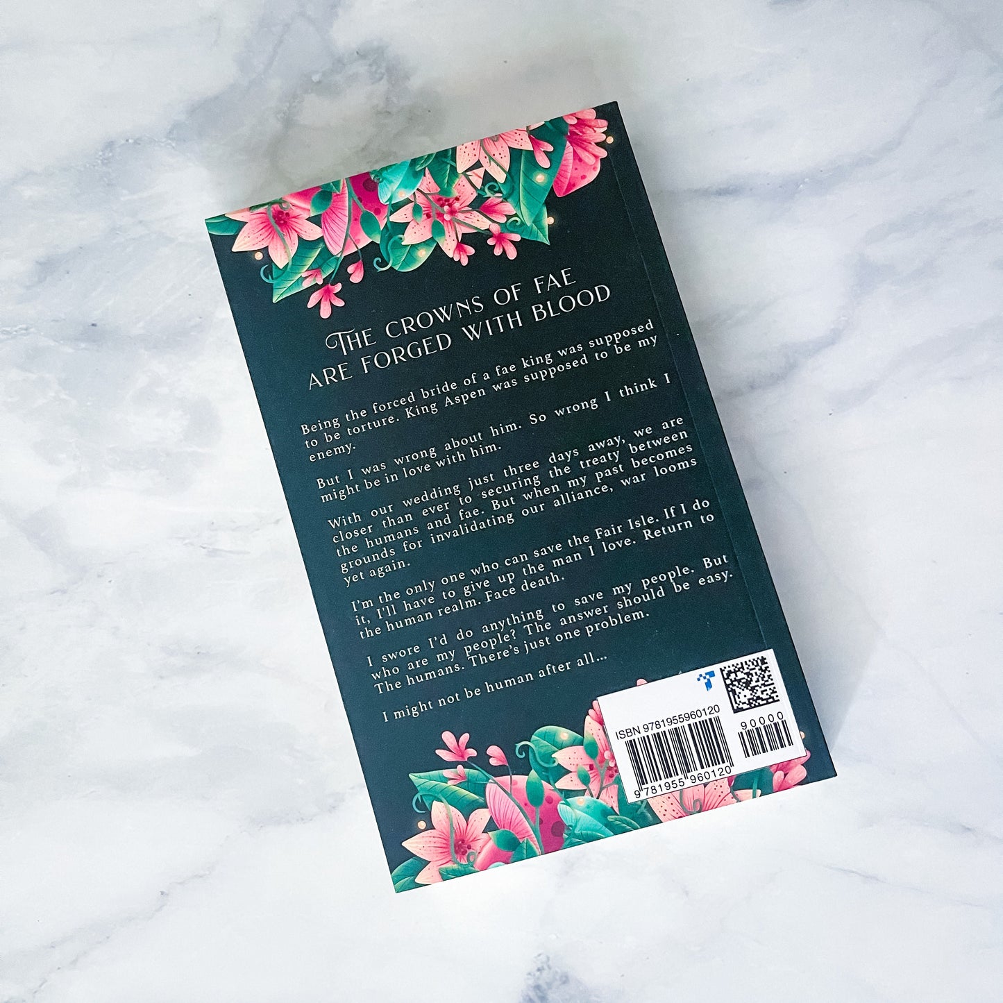 To Wear a Fae Crown (paperback) signed